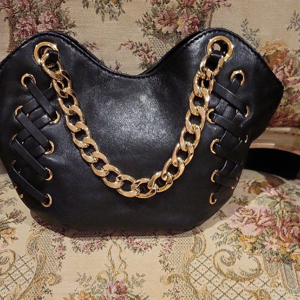Elegant Black and Gold Chain Women's Bag